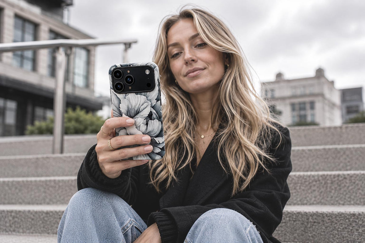 Beautiful floral design iPhone cases to match your style with free shipping
